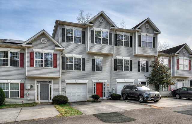 2817 Brickrun Way Gallery 3