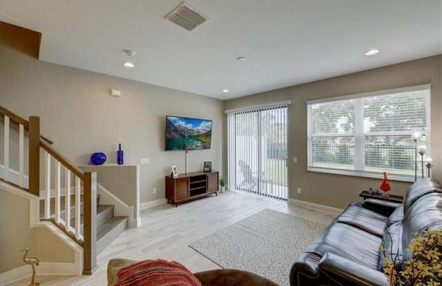 2494 GOLDEN PASTURE CIRCLE Gallery 2