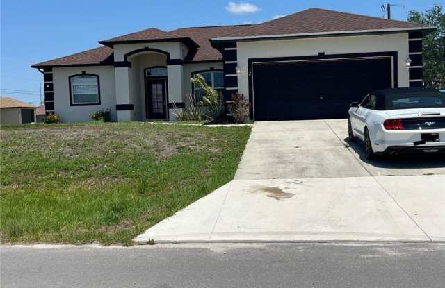 17 NE 11th Lane photos photos