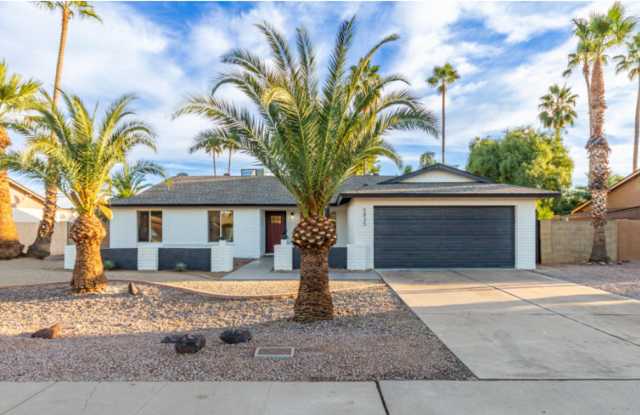 Beautiful 3 bedroom / 2 bath in Scottsdale! photos photos Beautiful 3 bedroom / 2 bath in Scottsdale! photos photos