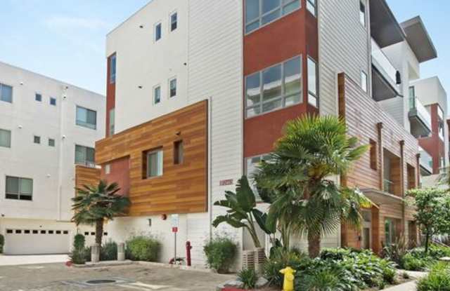 12465 Osprey Ln Gallery 2