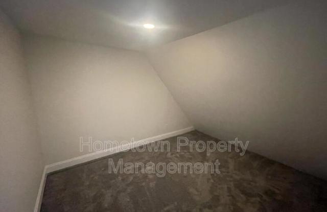 2350 Logan Street photos photos