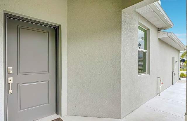 18814 Copperhead Court N Gallery 3