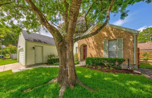 16806 Doverwood Way Gallery 3