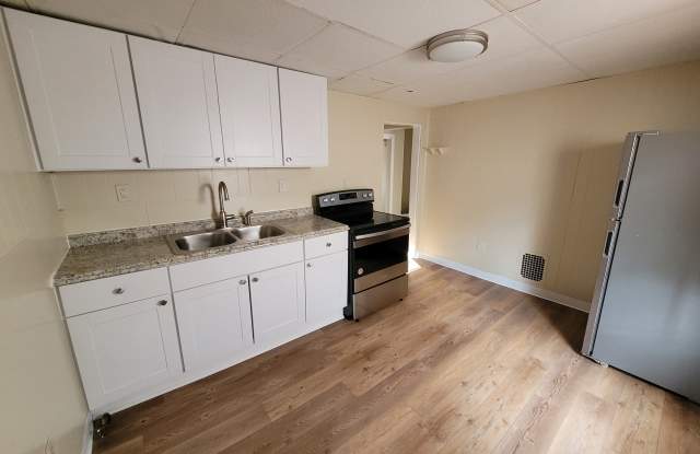 309 South Burhans Boulevard photos photos