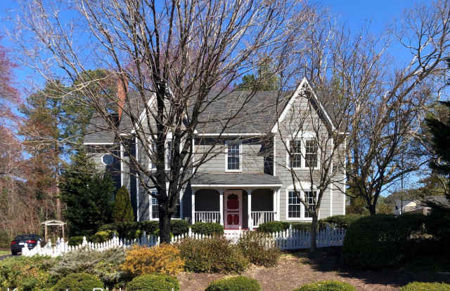 2327 Crickhollow Ct Gallery 2