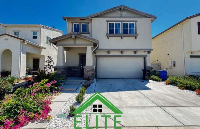 Spacious 4-Bedroom, 3-Bath Home in Prime Elk Grove Location photos photos