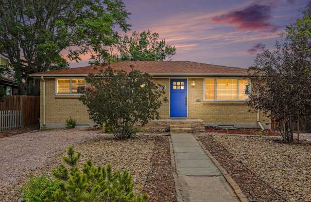 Spacious 5-Bedroom Denver Home with Updated Kitchen and Large Fenced Backyard Gallery 3