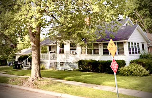 903 West 4th Street - 903 West 4th Street, Royal Oak, MI 48067