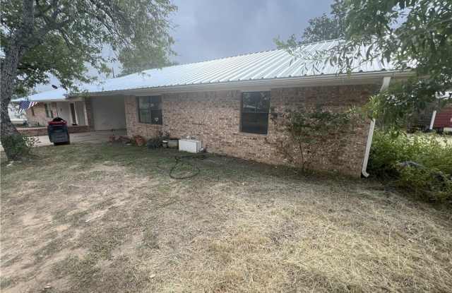 1801 Forest Trail photos photos