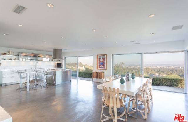 1230 Shadow Hill Way Gallery 2