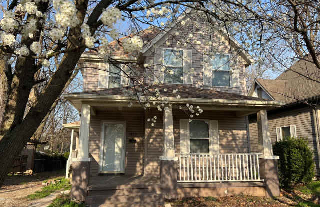 1439 N Texas photos photos