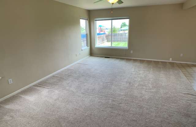 5247 Prairie Grass Ln Gallery 3