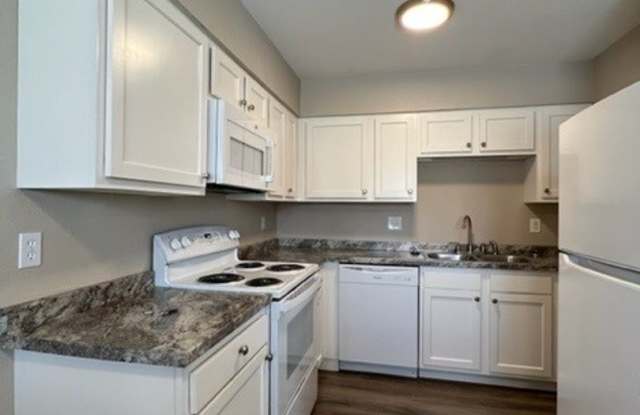 2330 Greeley Dr #A-D photos photos