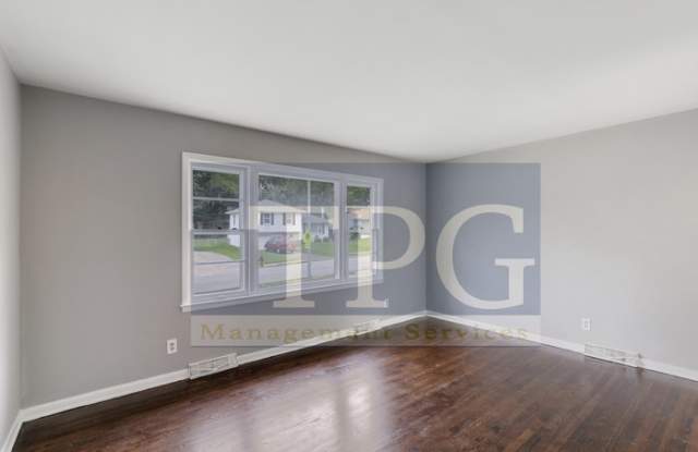 8502 East 109 Terrace Gallery 4