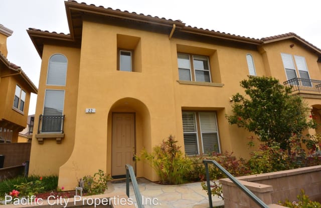 22 Roseville - 22 Roseville, Irvine, CA 92602