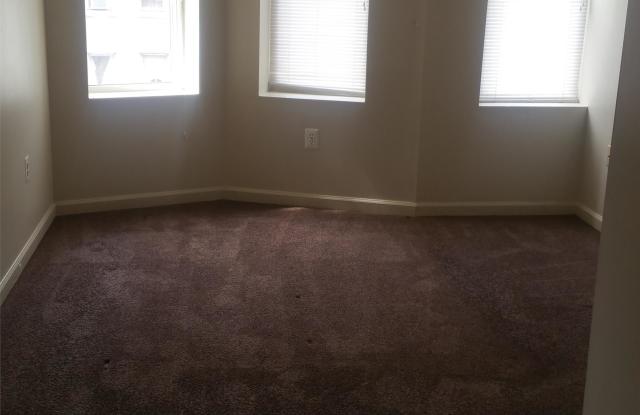 1806 Baker St, Gallery 2