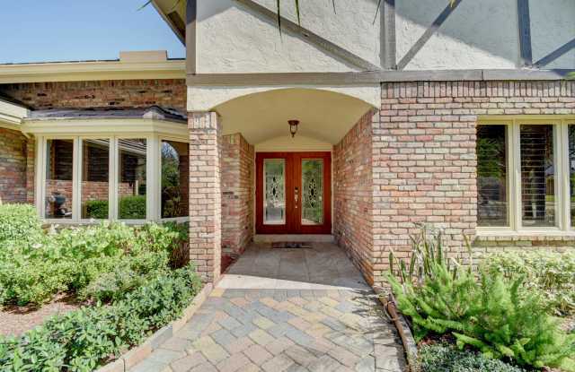 5874 Harrington Way Gallery 3