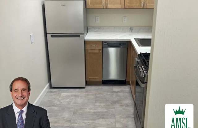 Newly Remodeled Studio in Alamo Square. All New Appliances**Hardwood**Laundry**Open Sat/Sun, 3-4** photos photos