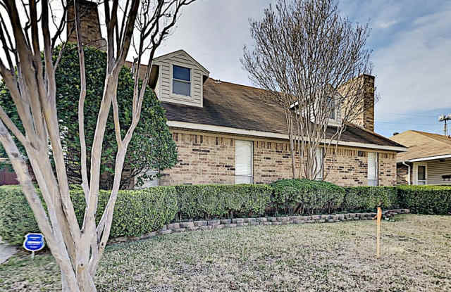 2046 Embassy Way - 2046 Embassy Way, Carrollton, TX 75006