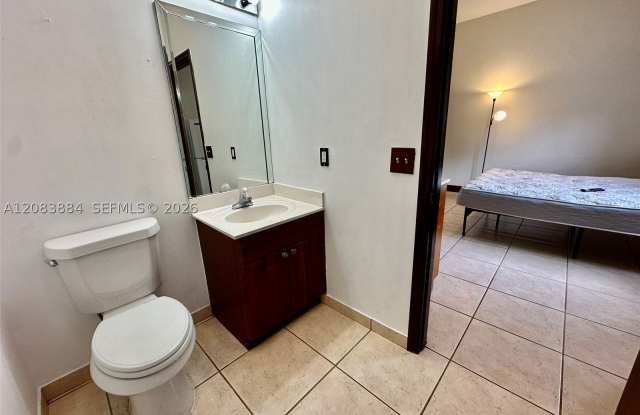 21731 SW 127th Ct Gallery 4