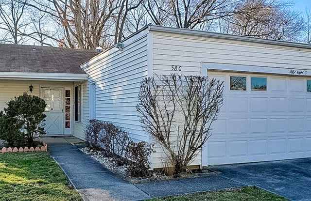 58 Essex Road unit: C - 58 Essex Road, Clearbrook Park, NJ 08831