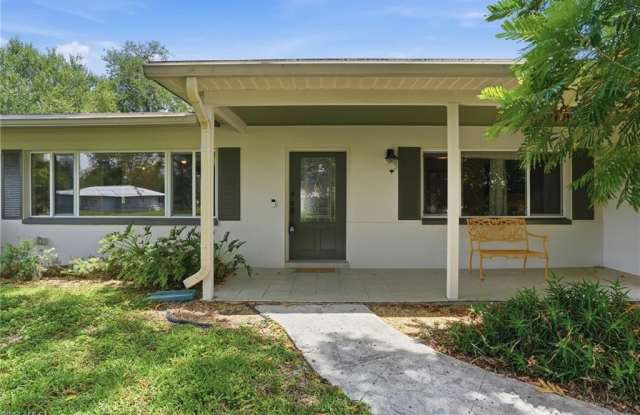 55 Aqua Ln Gallery 3