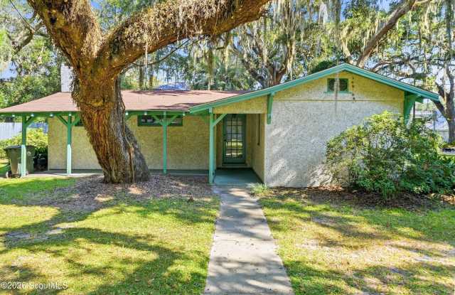 1914 2nd Avenue Gallery 1