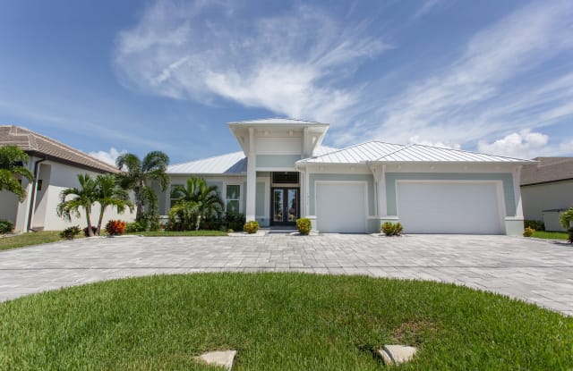 1921 El Dorado Parkway West - 1921 El Dorado Parkway West, Cape Coral, FL 33914
