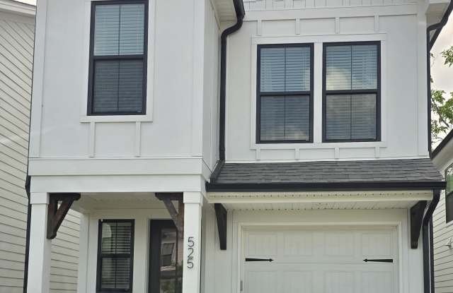 525 Taffy Way photos photos