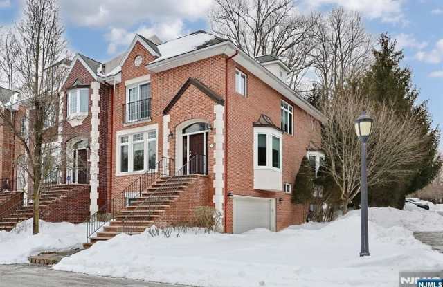 26 Candlewood Drive photos photos