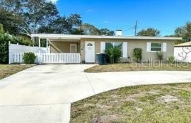 1228 PINEVIEW AVENUE photos photos