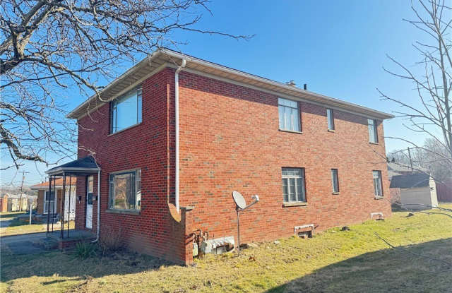 463-65 Treeside Drive unit: 465(Up) - 463 Treeside Drive, Akron, OH 44313