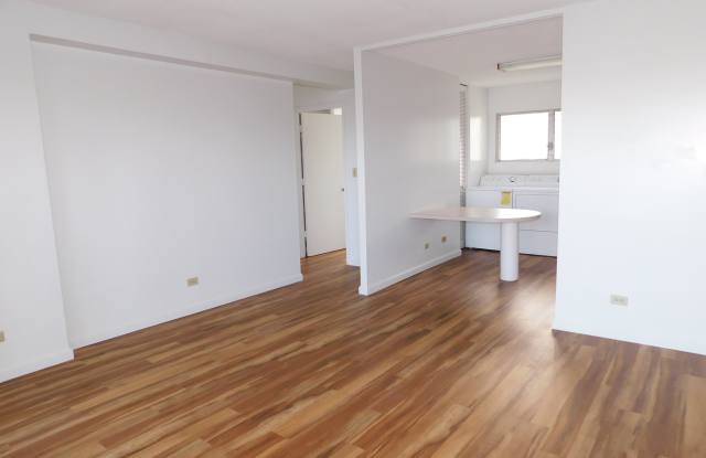 Spacious 2-Bedroom 1-Bath and 1-Parking at Bellevue Tower in Makiki photos photos