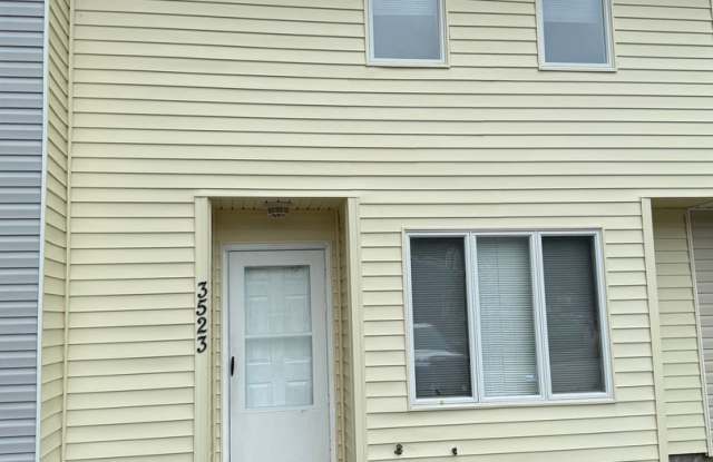 SILVERWOOD OAKS photos photos