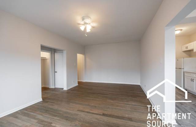 7724 North Marshfield Ave. photos photos