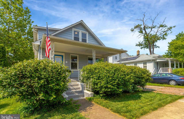 915 20TH STREET S photos photos