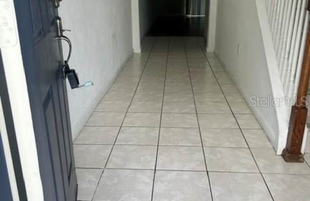 2982 ASHLAND Lane Gallery 3