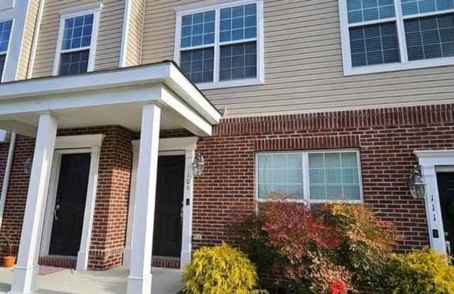 109 KRAMER CT Gallery 2