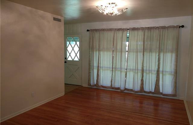1914 Pilgrim Drive Gallery 4