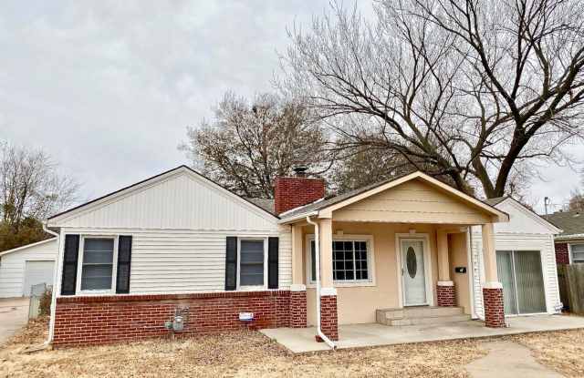 3 Bedroom Home with 2 Car Garage photos photos