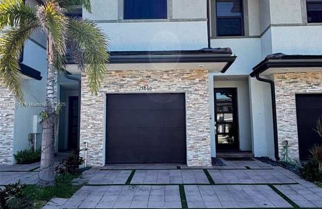 15860 NW 91st Ct photos photos