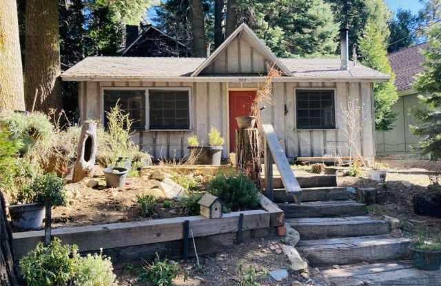 959 Kuffel Canyon photos photos