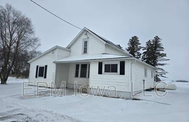 304 North Nesbit Road - 304 North Nesbit Road, Black Hawk County, IA 50703