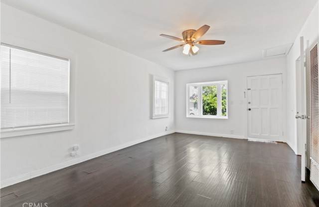 5943 Gaviota Avenue Gallery 4