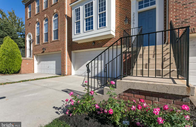 22051 CHELSY PAIGE SQUARE - 22051 Chelsy Paige Square, Broadlands, VA 20148