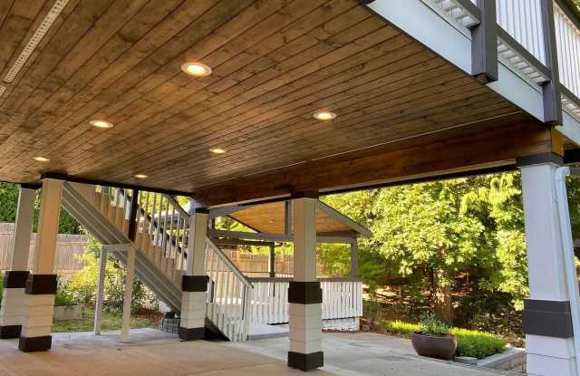 Beautiful 4-Bedroom Home in Bothell in Great Location! Gallery 4