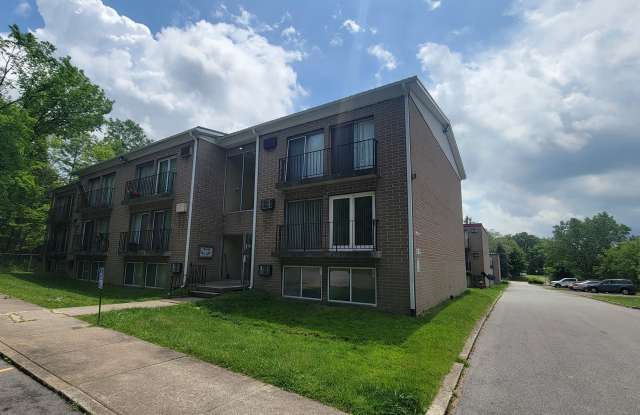723 E Waterloo Rd photos photos