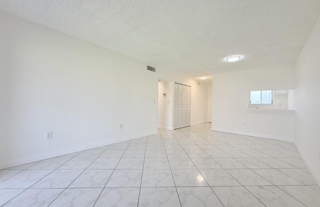 6106 Forest Hill Boulevard photos photos