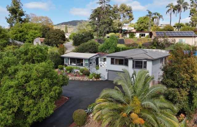 2136 Foothill Drive photos photos